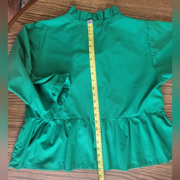 The Tiny Tassel Blouse - Picture 4 of 5